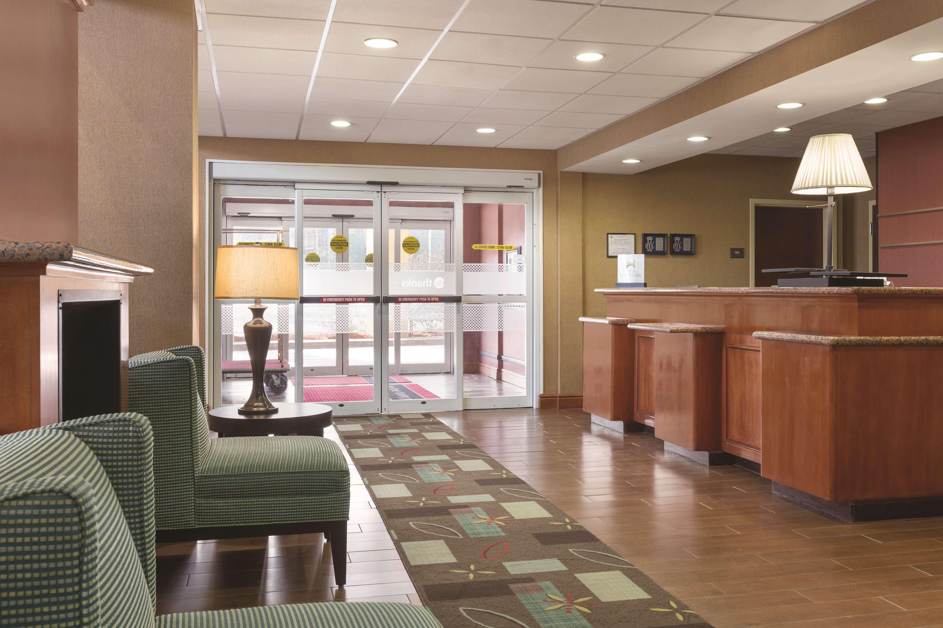 Hampton Inn & Suites גרינפילד מראה חיצוני תמונה