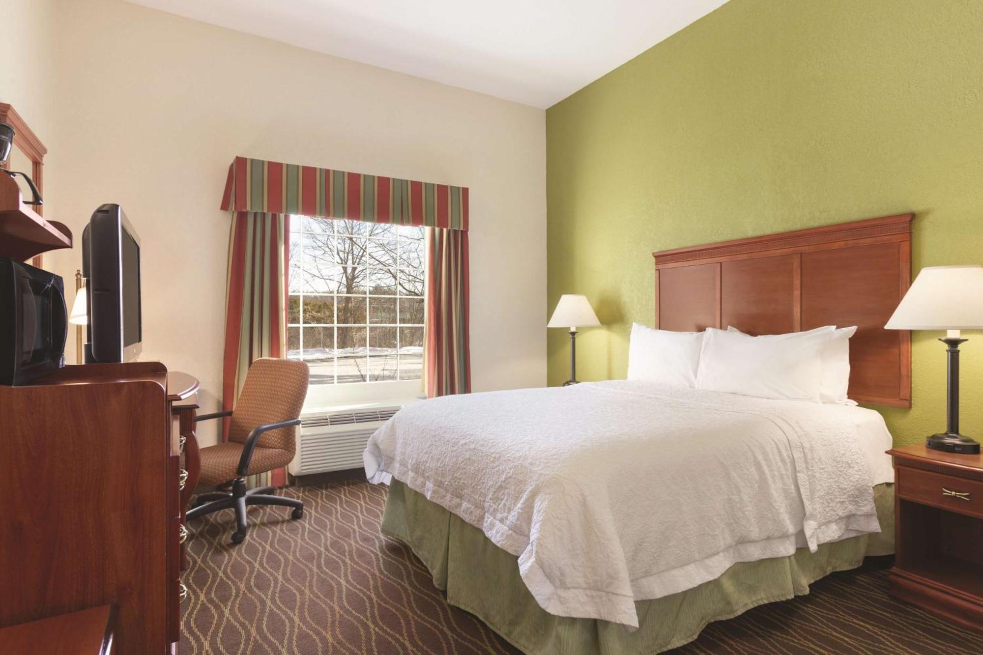 Hampton Inn & Suites גרינפילד מראה חיצוני תמונה