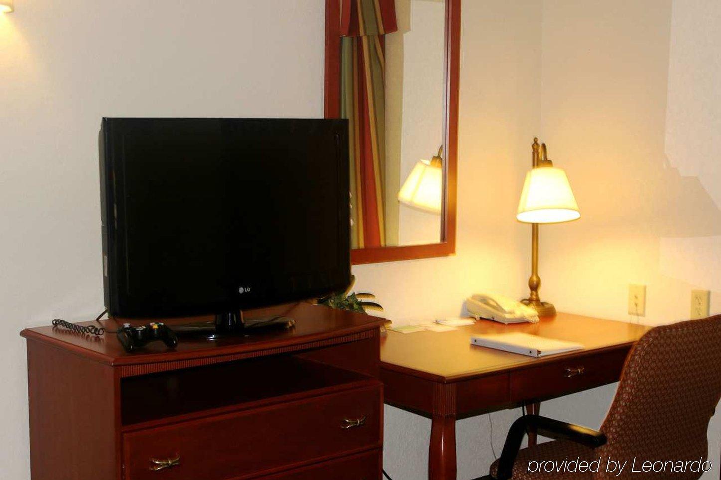 Hampton Inn & Suites גרינפילד מראה חיצוני תמונה