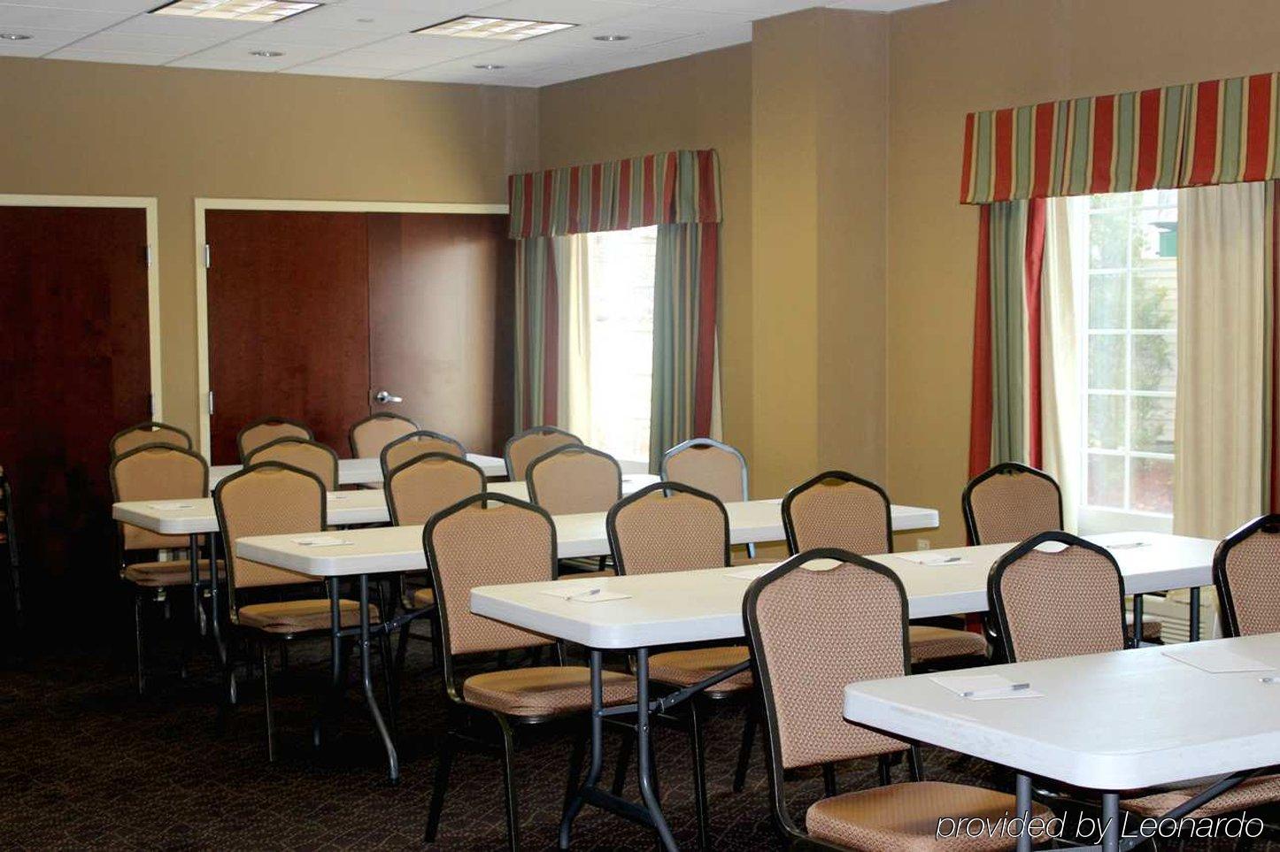 Hampton Inn & Suites גרינפילד מראה חיצוני תמונה